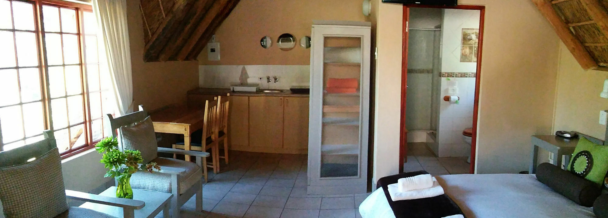 De Poort Country Lodge Oudtshoorn Exterior foto